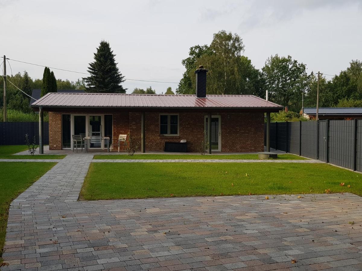 Bungalow Am Neustaedter See Neustadt-Glewe Ngoại thất bức ảnh